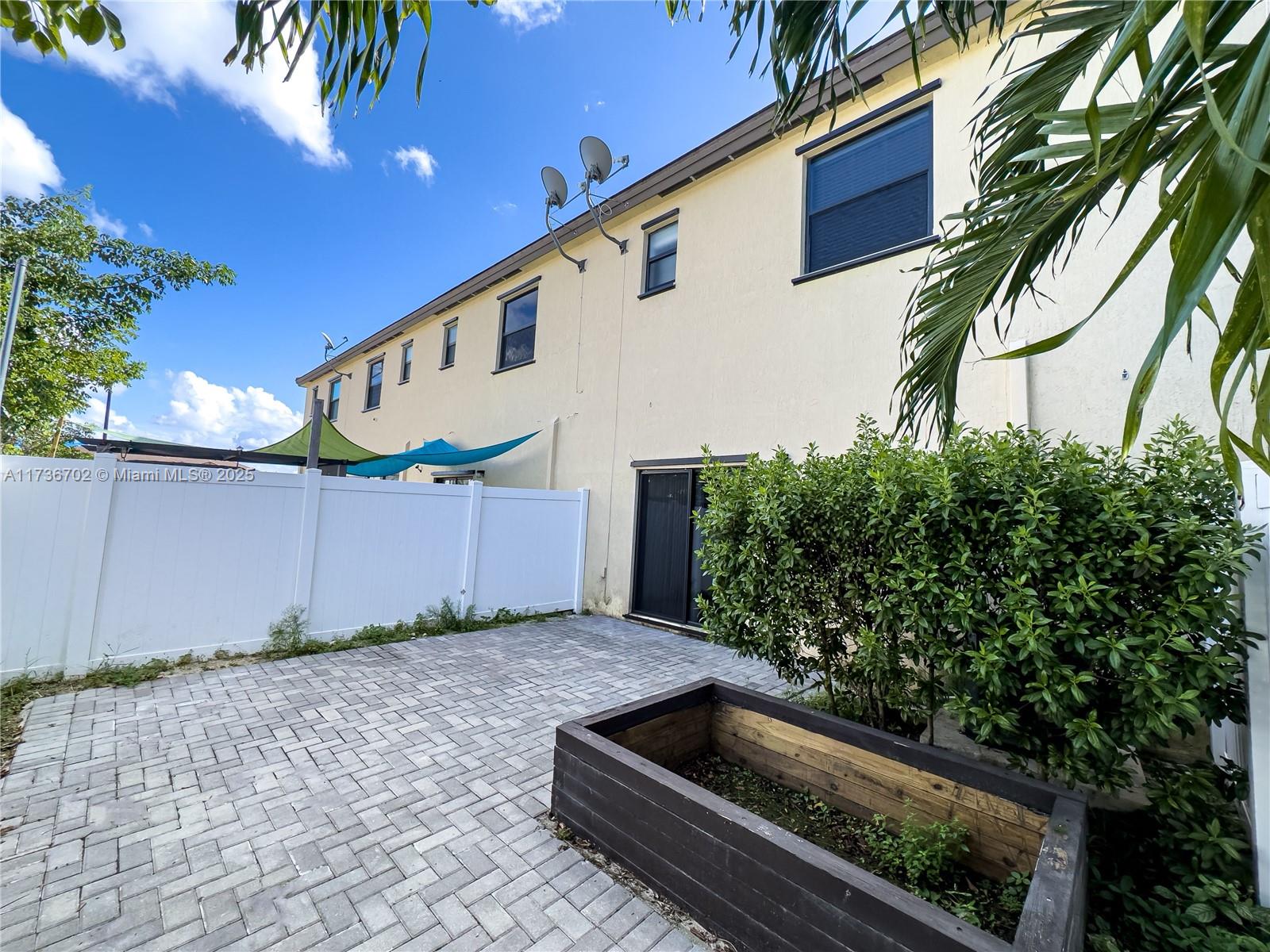 AQUABELLA SECTION TWO - Residential