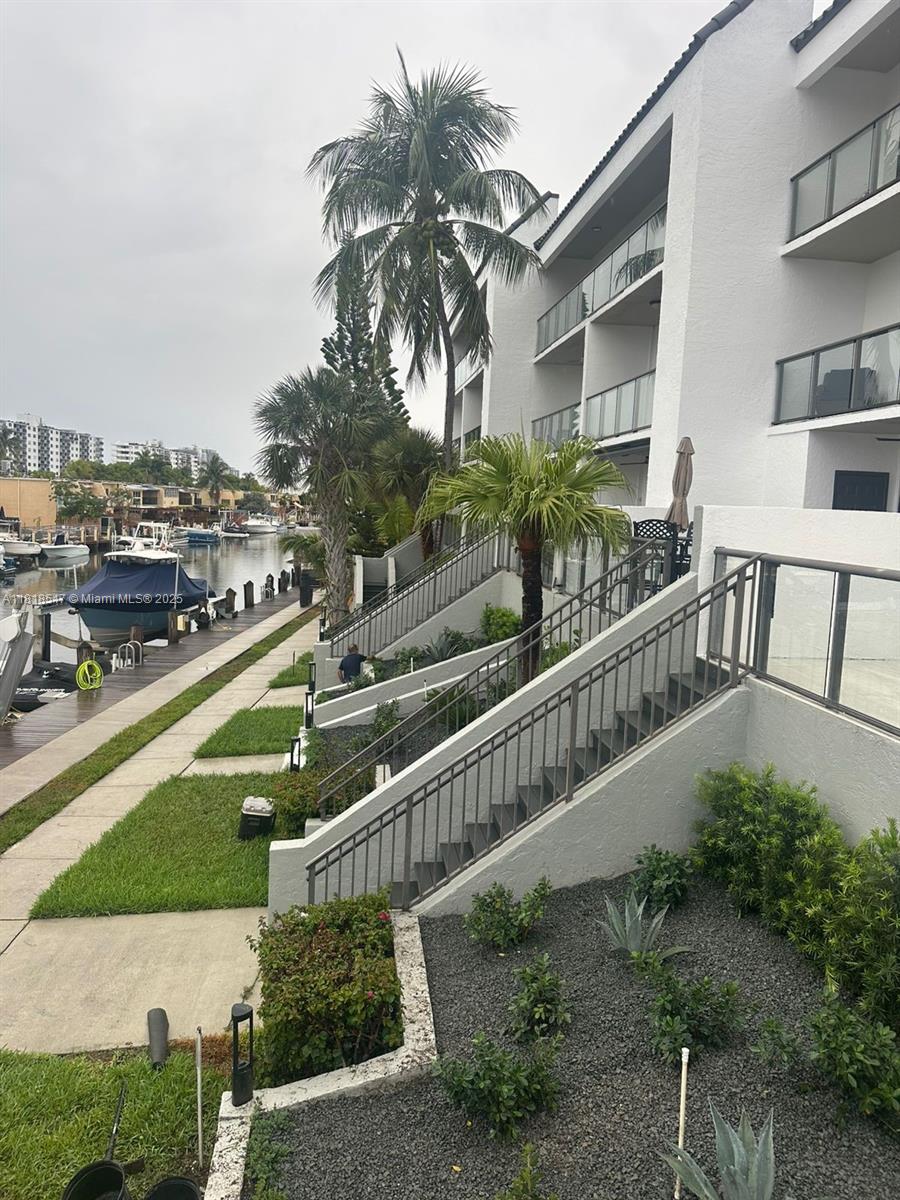 PELICAN LANDING CONDO - Residential