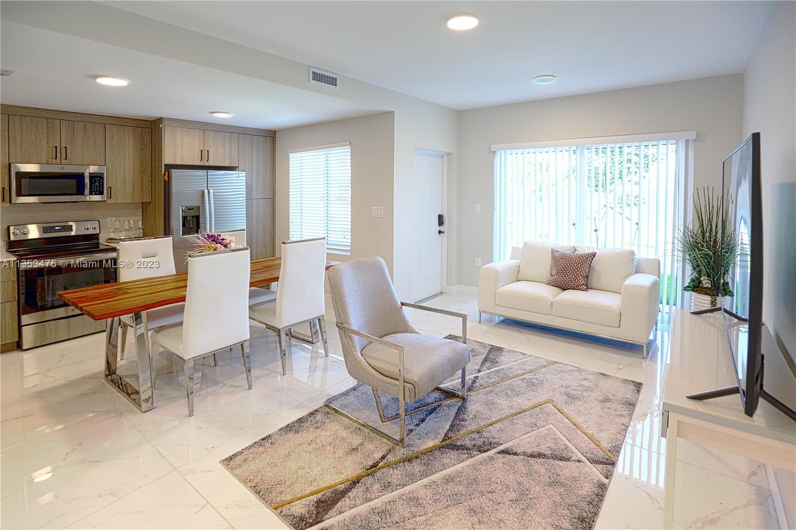Redlands Shores - Residential