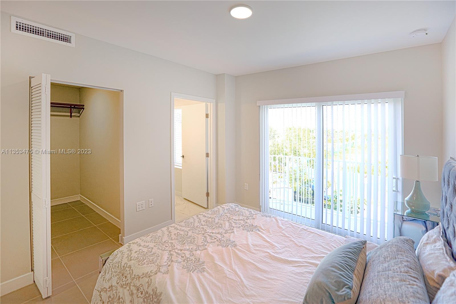Redlands Shores - Residential