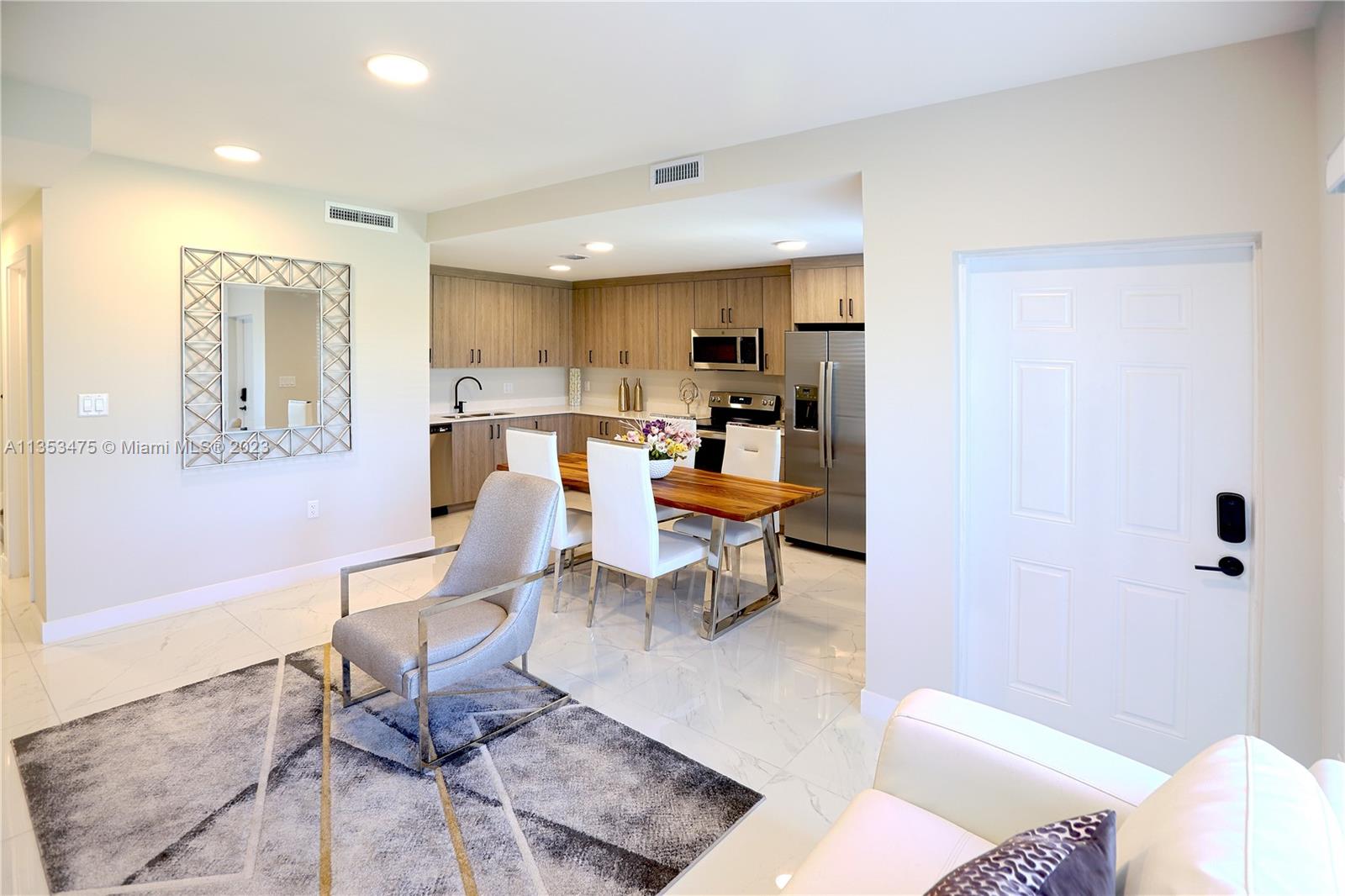 Redlands Shores - Residential