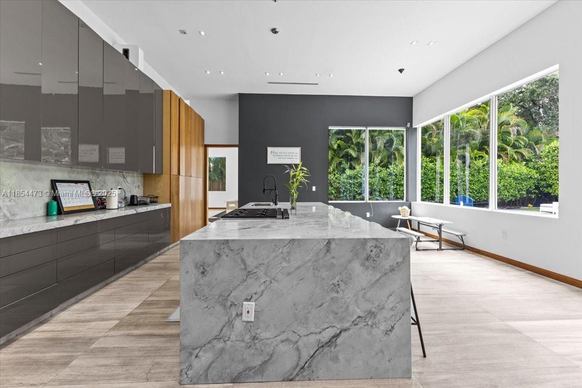 OAK HAMMOCK ESTATES - Residential