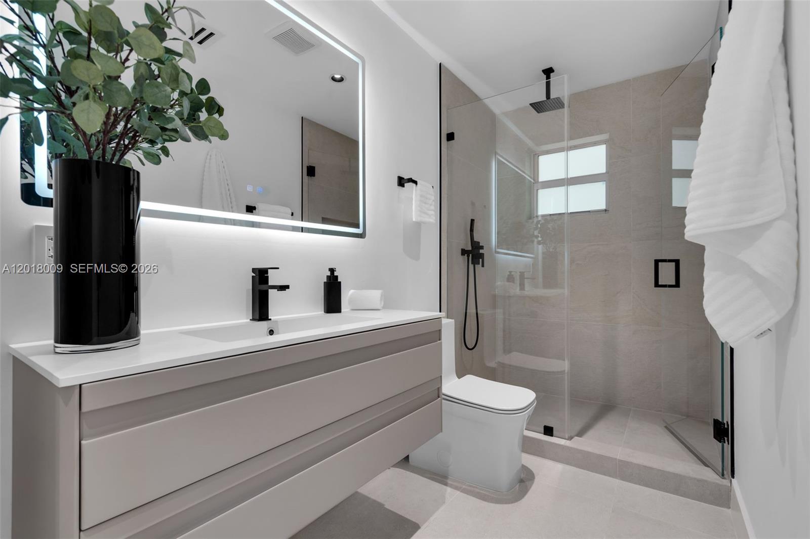 C GABLES GRANADA SEC REV - Residential