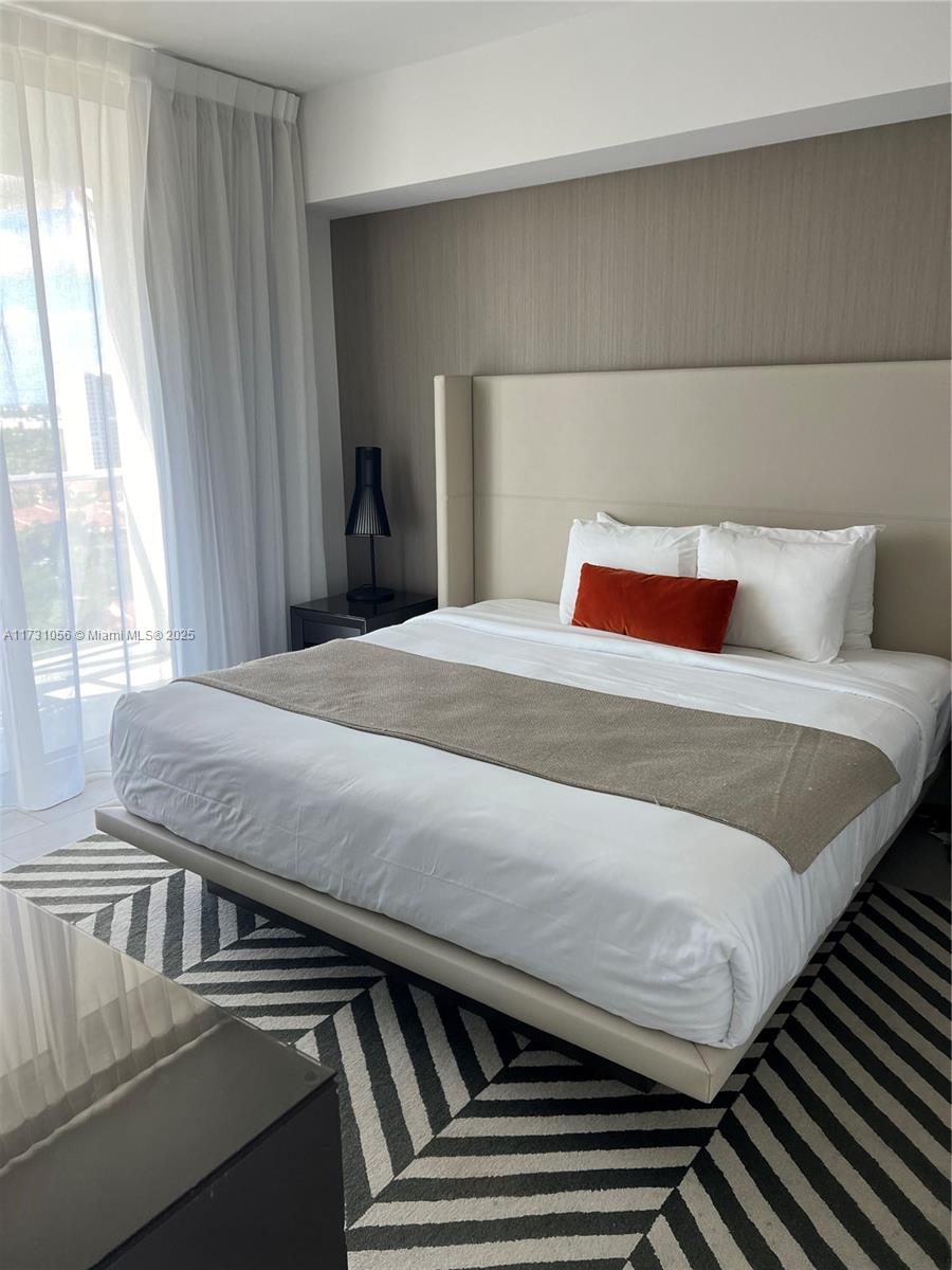 4010 SOUTH OCEAN CONDO - Residential