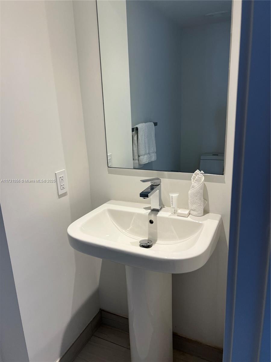 4010 SOUTH OCEAN CONDO - Residential