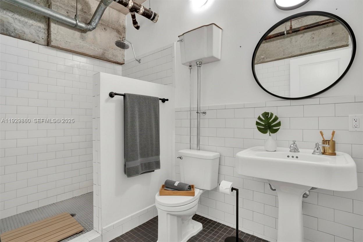 PARC LOFTS CONDO - Residential