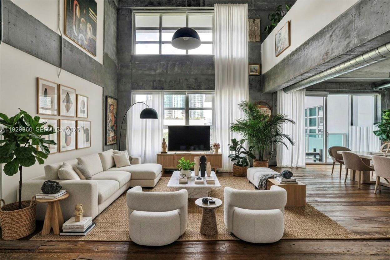 PARC LOFTS CONDO - Residential