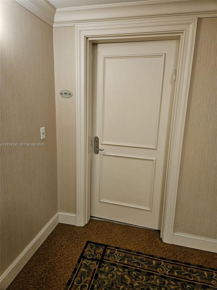 TURNBERRY VLG NO TOWER CO - Residential Lease