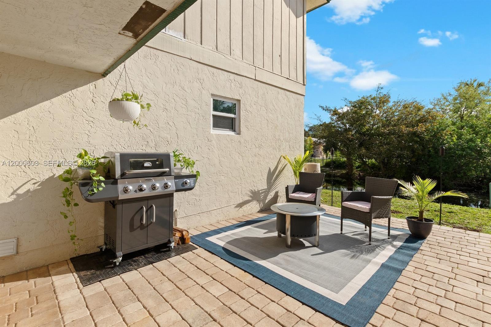 DEER RUN VILLAS CONDO - Residential