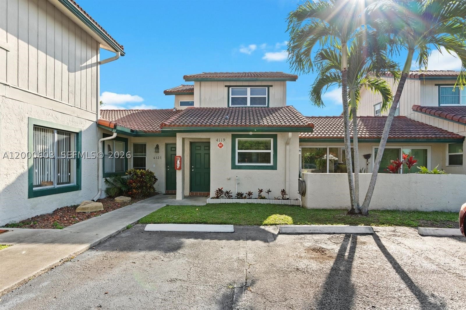 4119 Coral Springs Dr