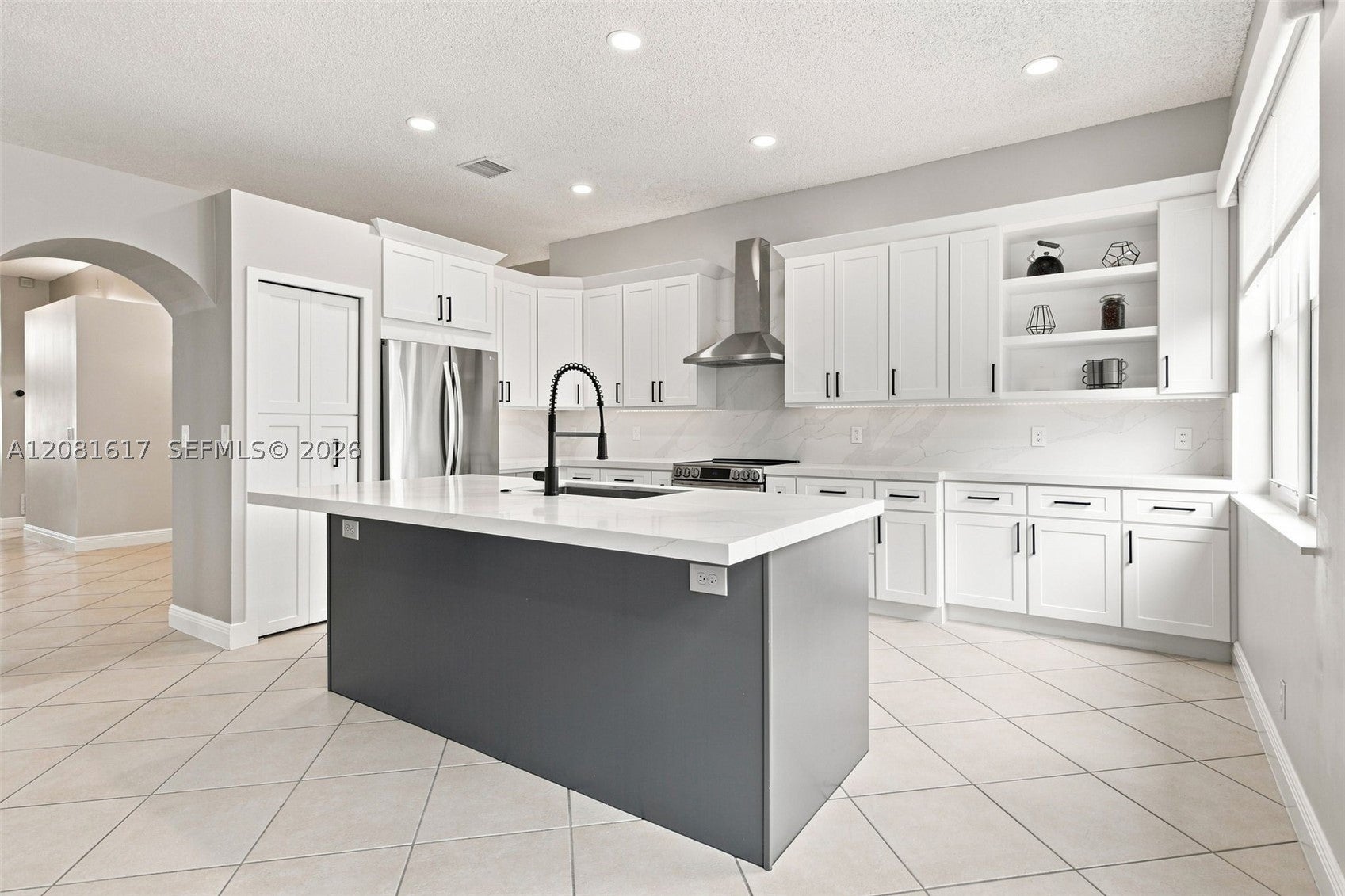 1521 SW 194th Ter