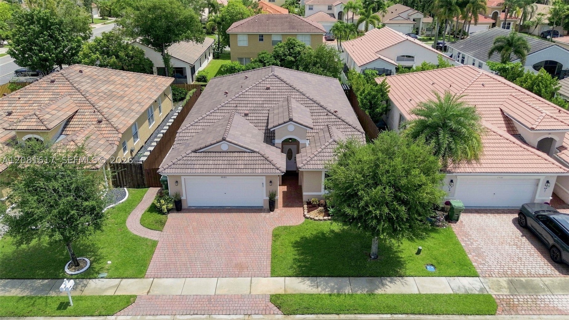 1521 SW 194th Ter