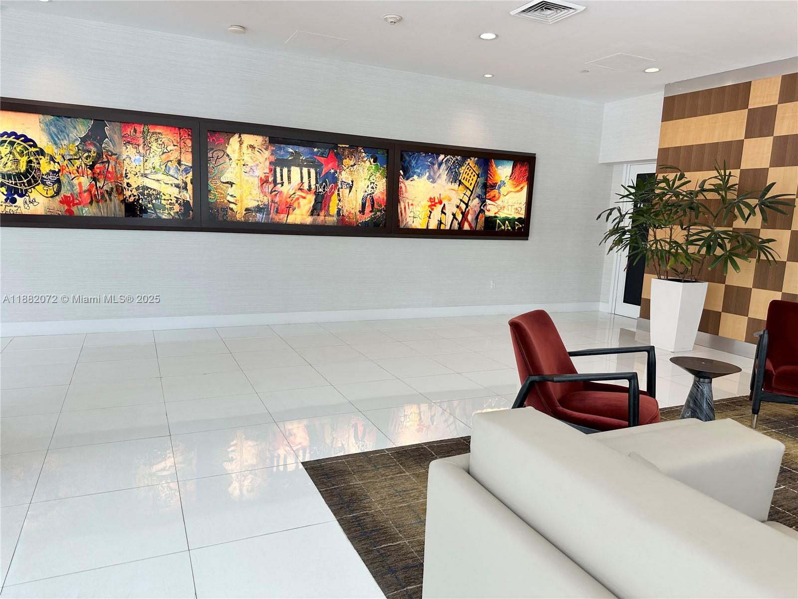 1800 CLUB CONDO - Residential