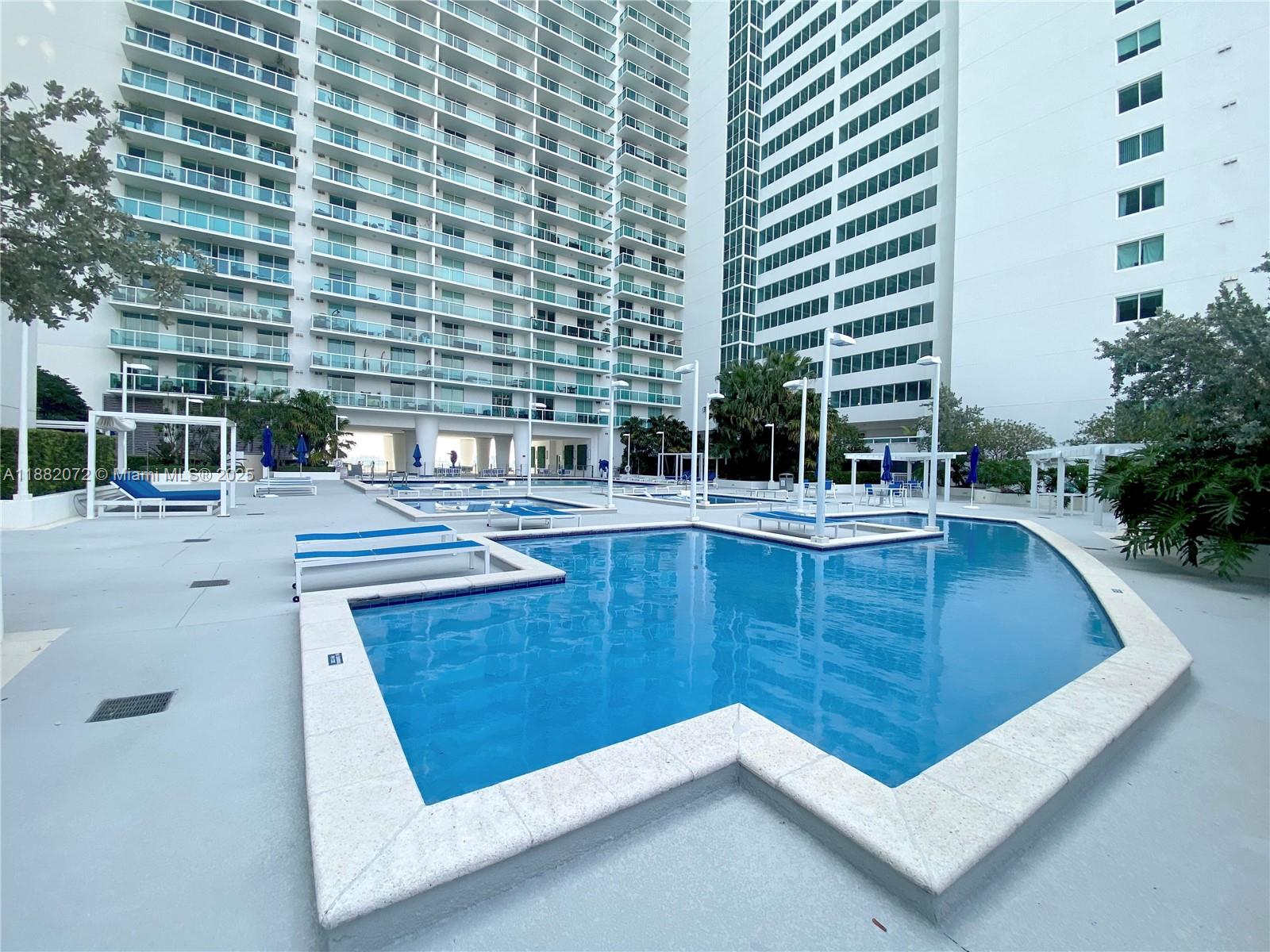 1800 CLUB CONDO - Residential