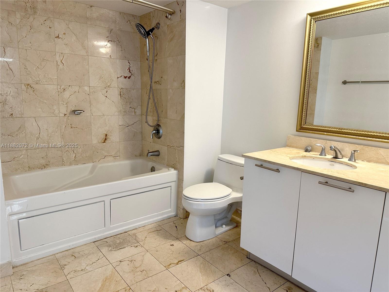 1800 CLUB CONDO - Residential