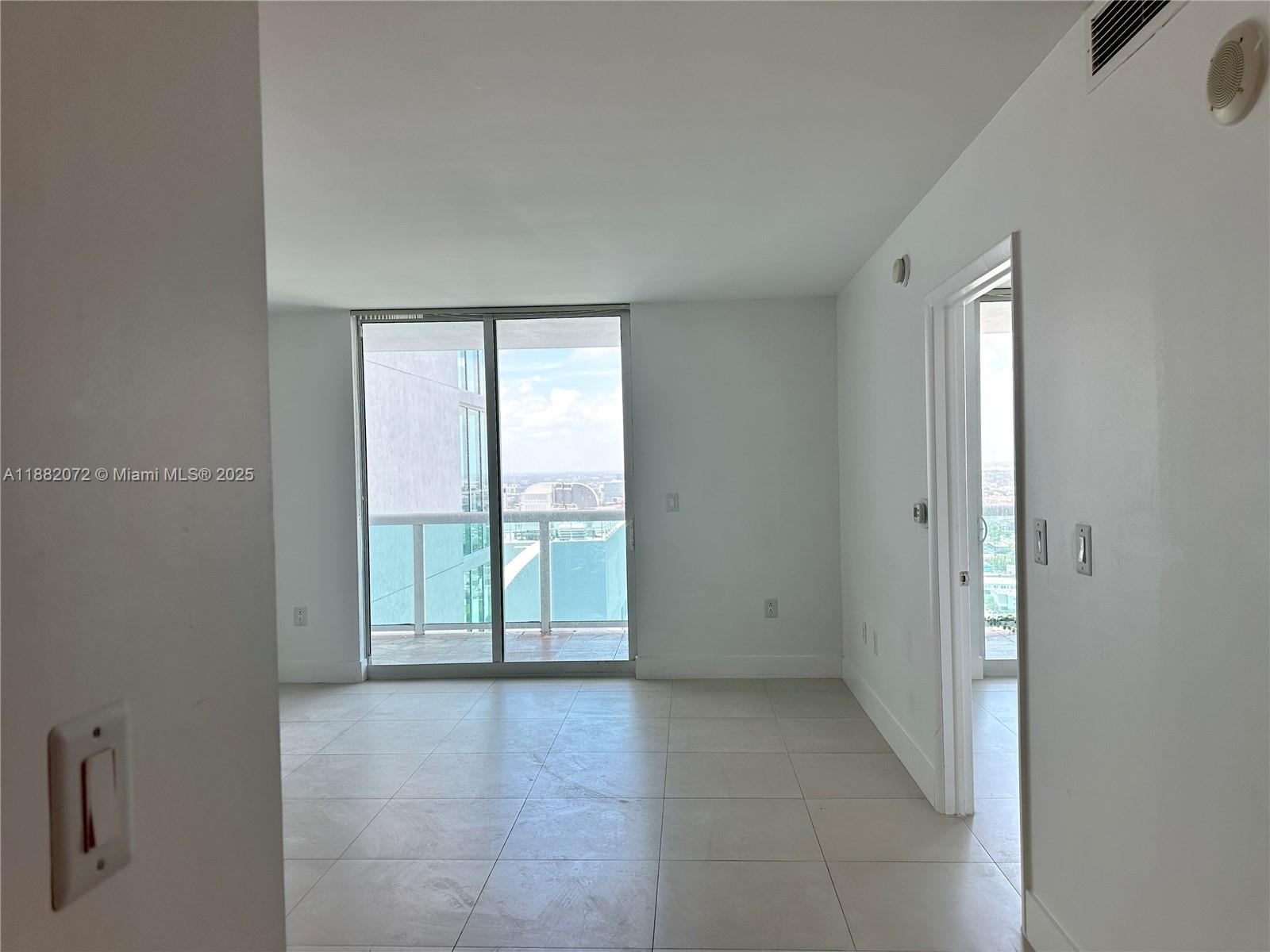 1800 CLUB CONDO - Residential