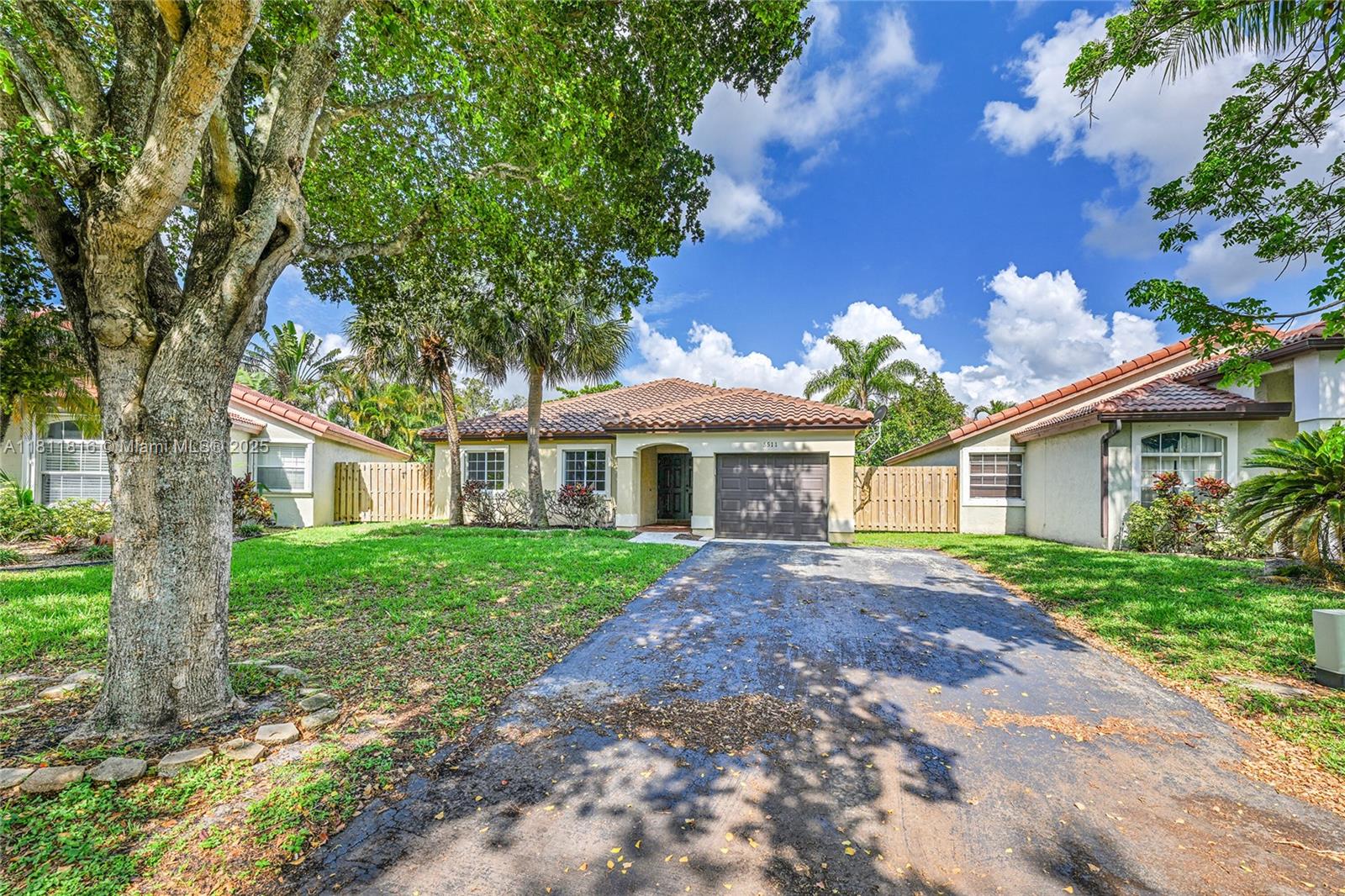 5511 NW 49th Ter 5511