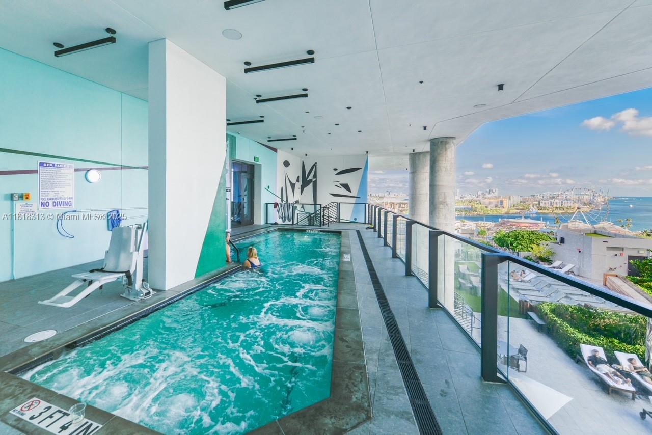 MAP OF MIAMI DADE CO. FL. - Residential