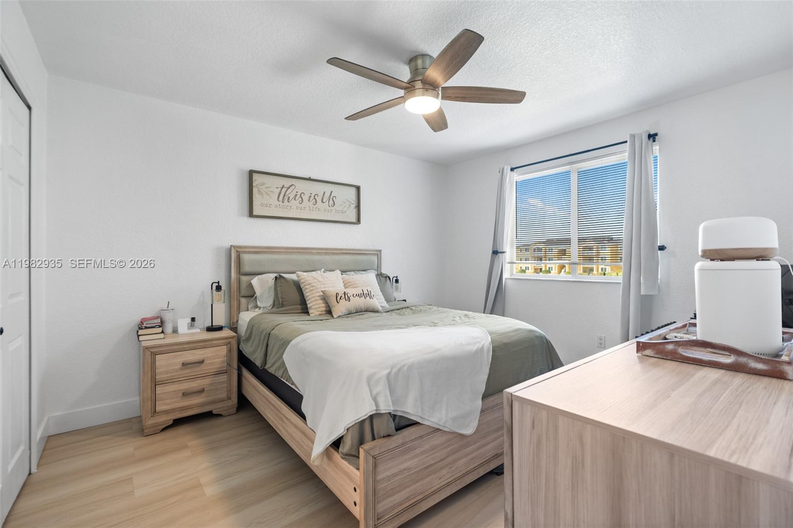 CUTLER LAKES CONDO - Residential Lease