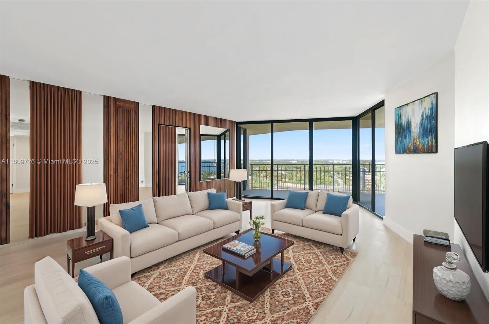 1000 Quayside Ter 1909, Miami, Broward County, Florida - 2 Bedrooms  
2 Bathrooms - 