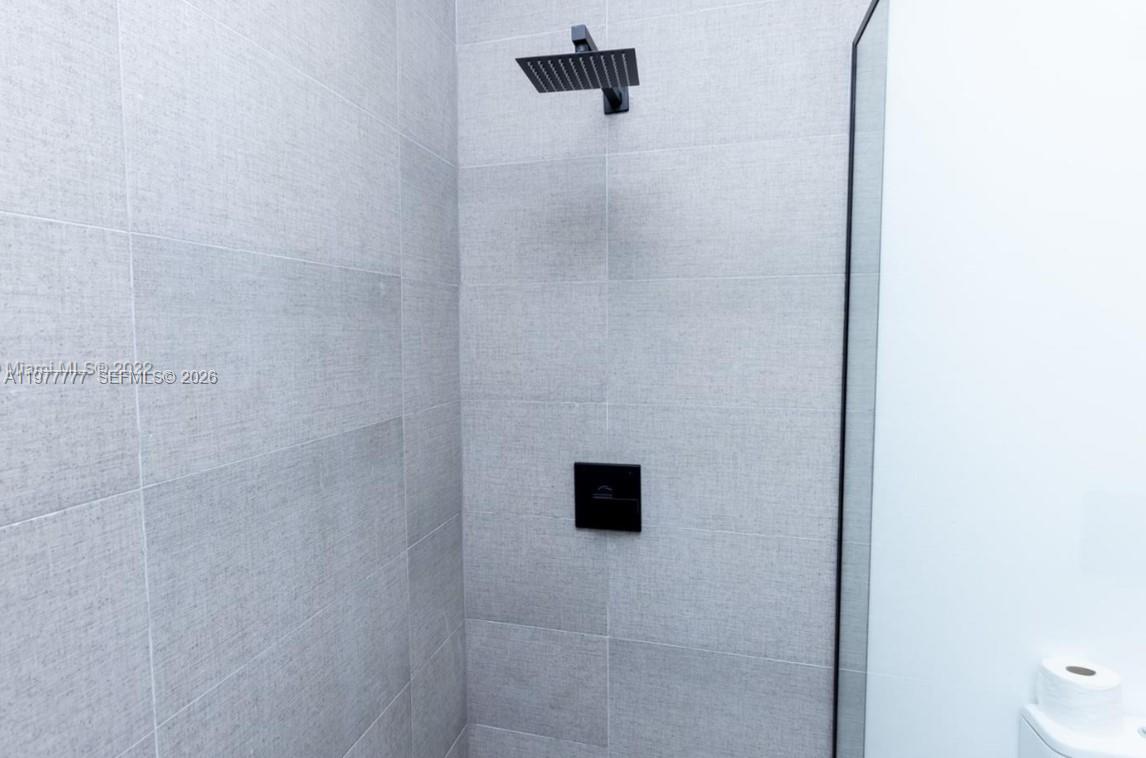 BAYWOOD - Residential