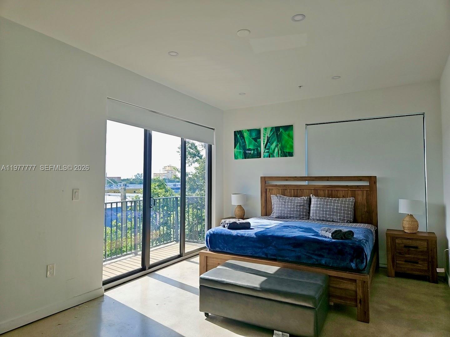 BAYWOOD - Residential