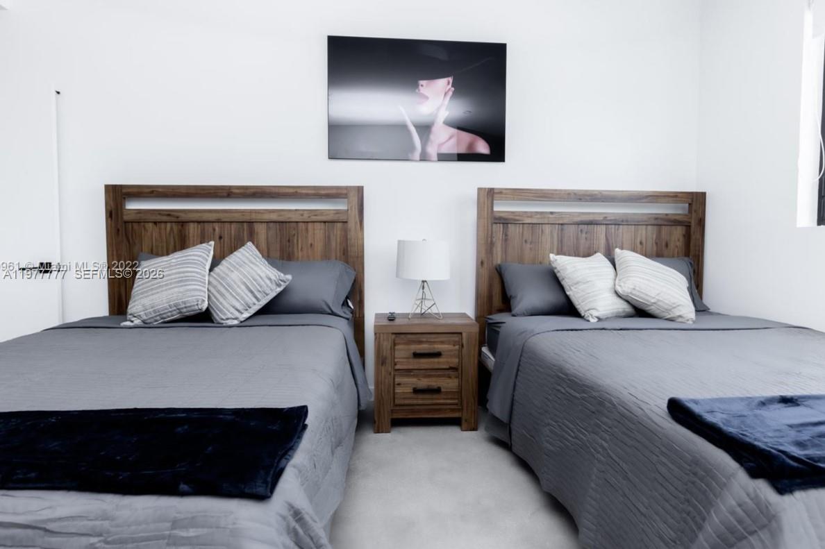 BAYWOOD - Residential