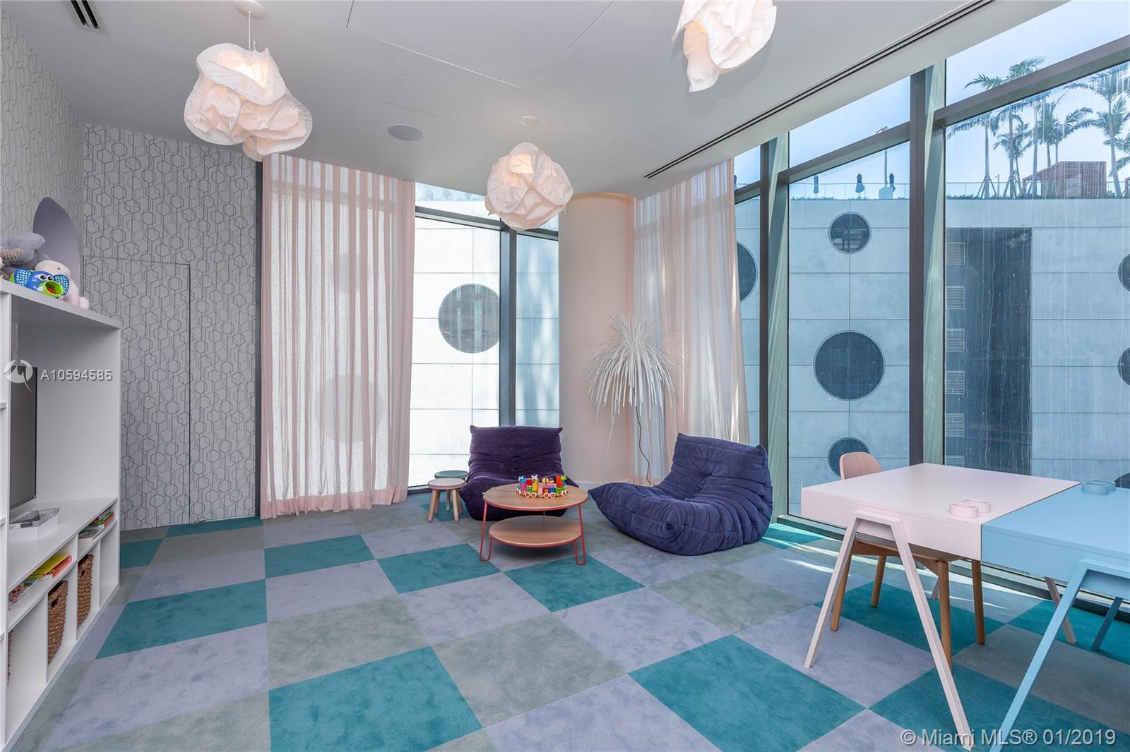 PARAISO BAY CONDO - Residential Lease