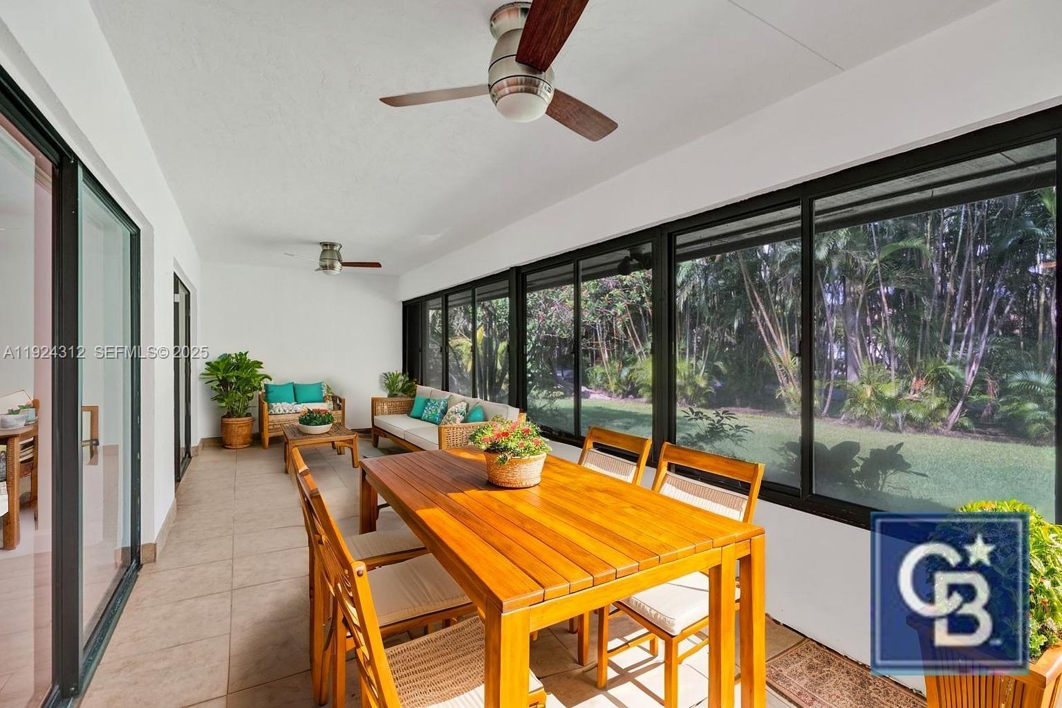 LAKESHORE COLONY VILLAS - Residential