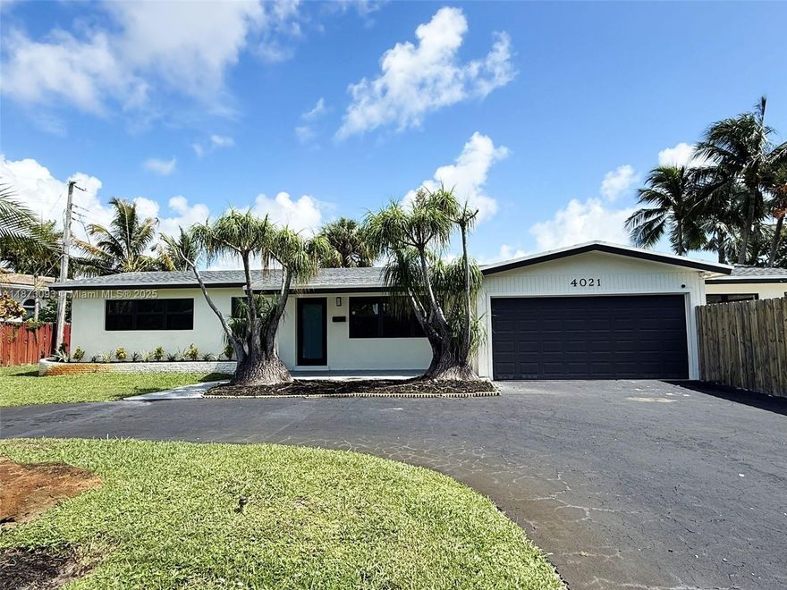 Luxury Corner Home with Pool!Gorgeous 4 bed, 3 bath home on a spacious corner lot perfect for families! Featuring a private pool, high-end appliances, and elegant finishes throughout. Open layout, luxury kitchen, and a relaxing master suite. Move in ready!