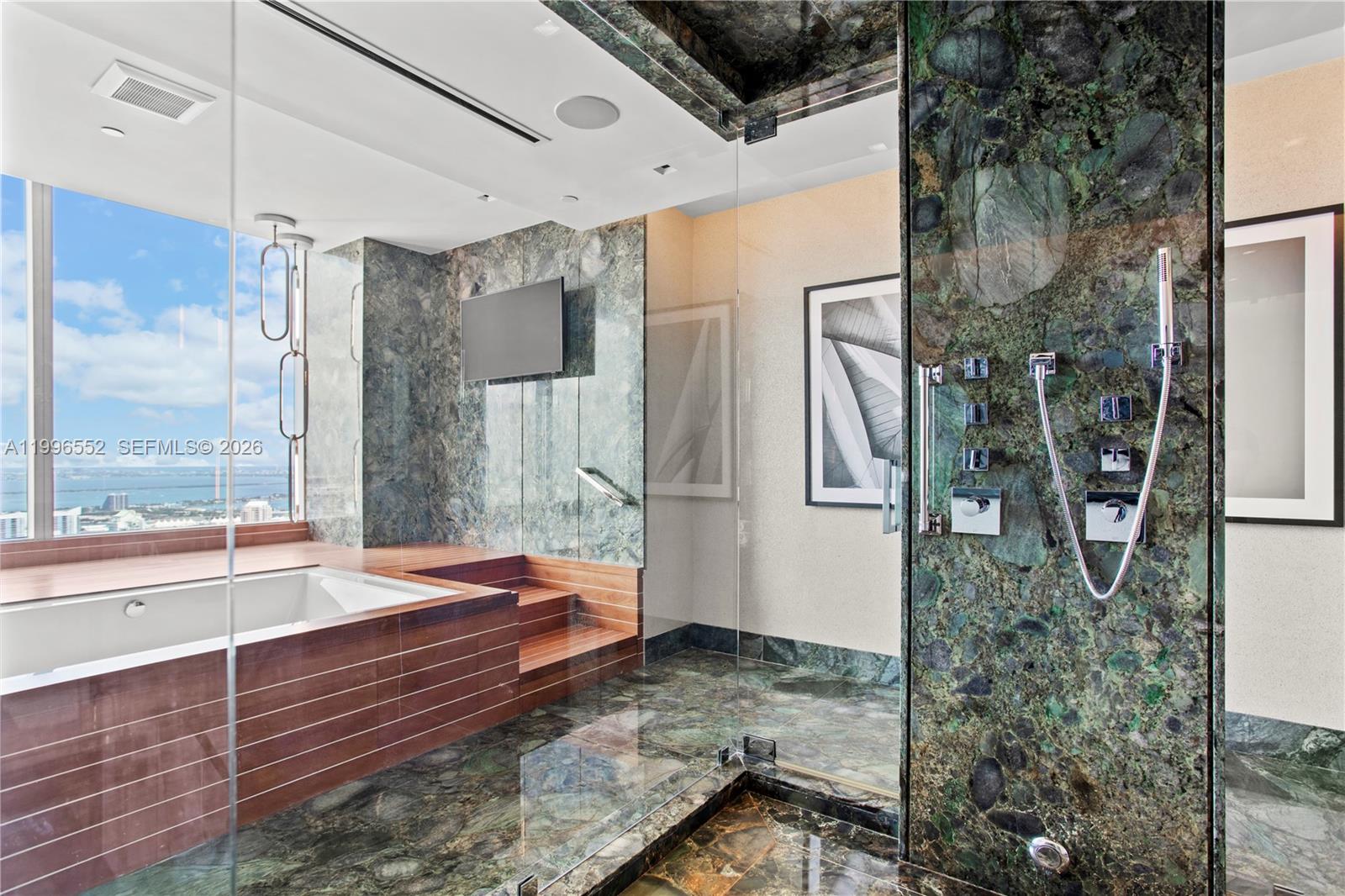 MILLENNIUM TOWER RESIDENC - Residential