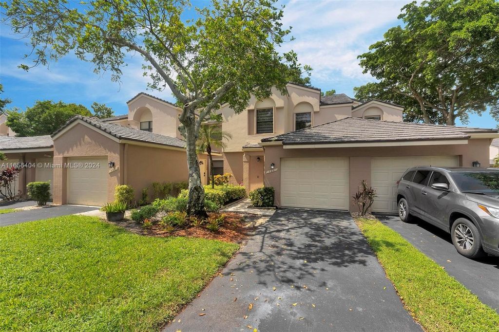 Photo of 163 NW 98th Ter #163, Plantation, FL 33324 (MLS # A11656404)