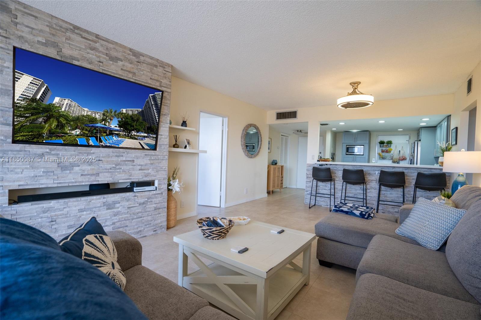 OLYMPUS CONDO PHASE - Residential