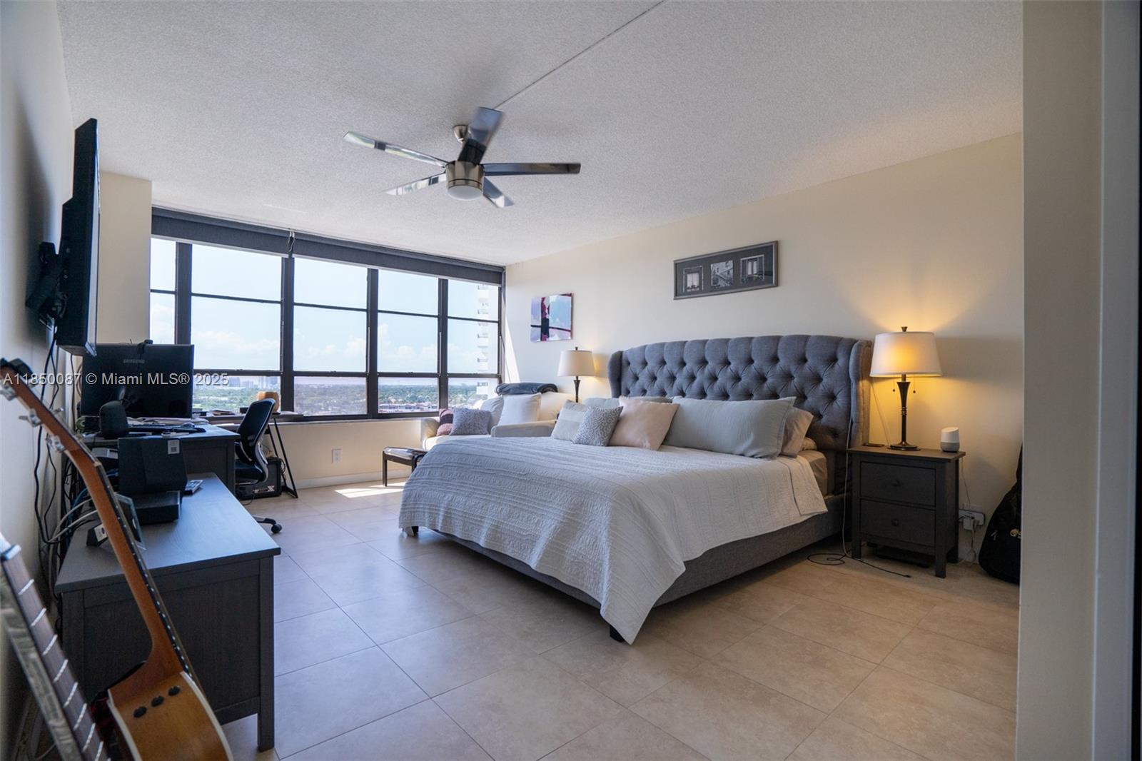 OLYMPUS CONDO PHASE - Residential