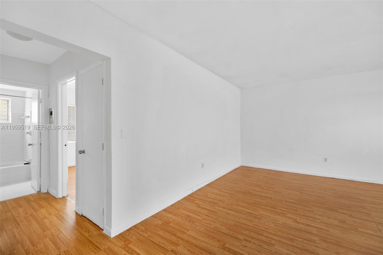 PARK VIEW ISLAND - Residential Lease