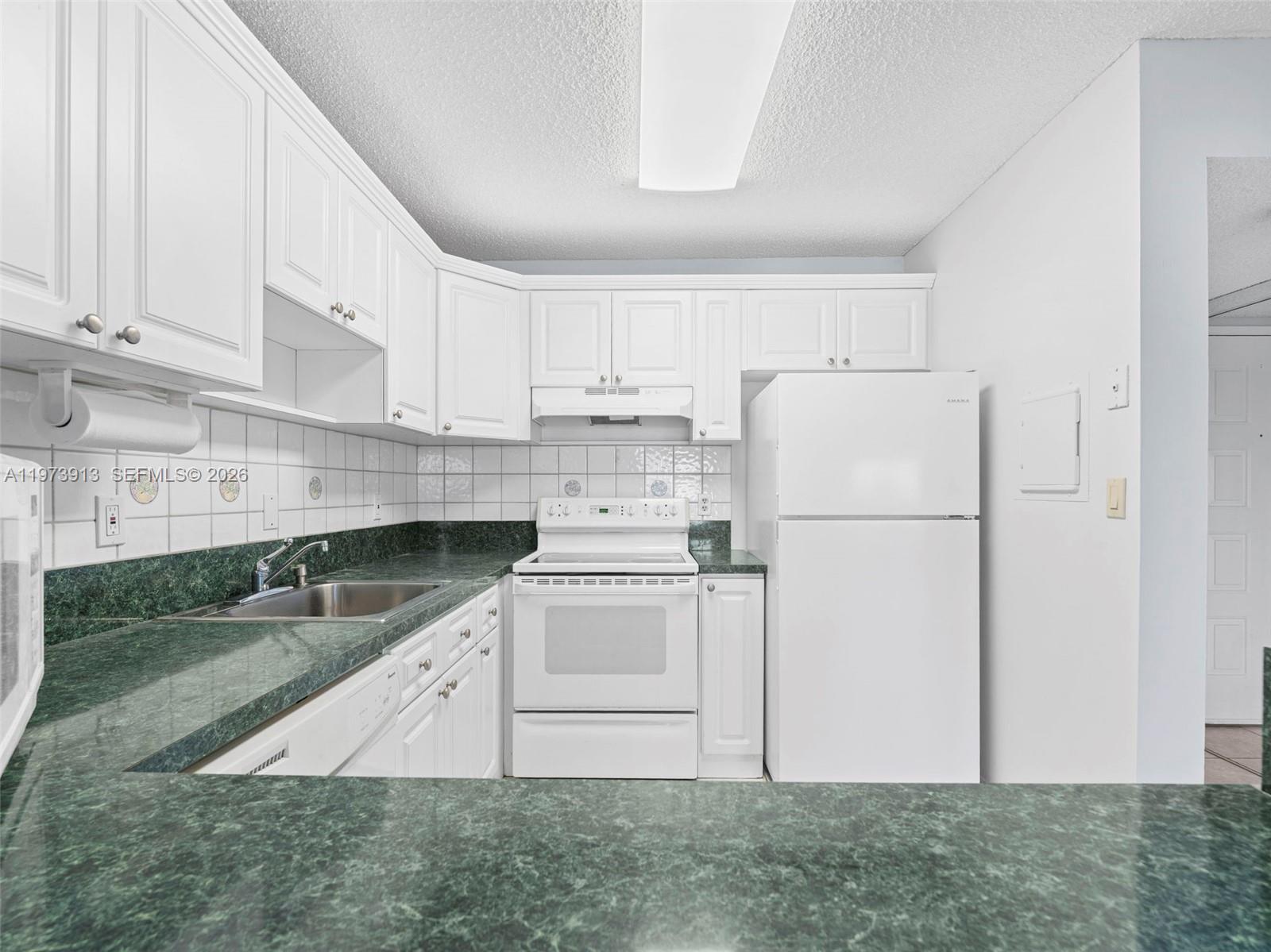 SANDORAL CONDO PH I - Residential