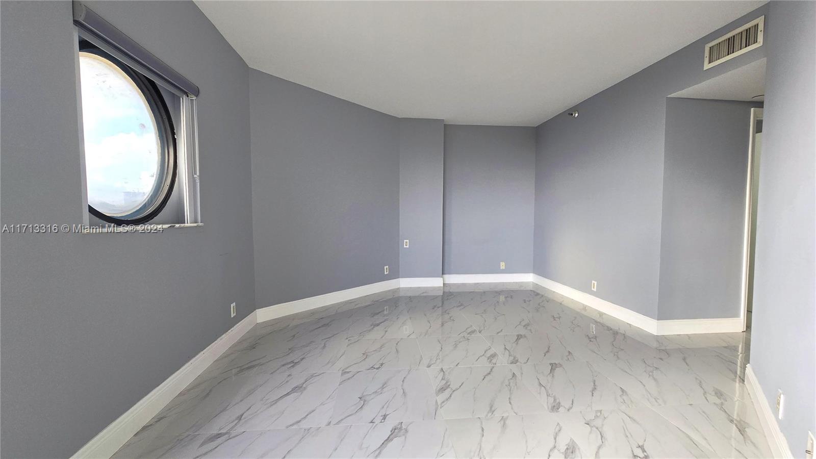 PORTSVIEW @ THE WATERWAYS - Residential Lease