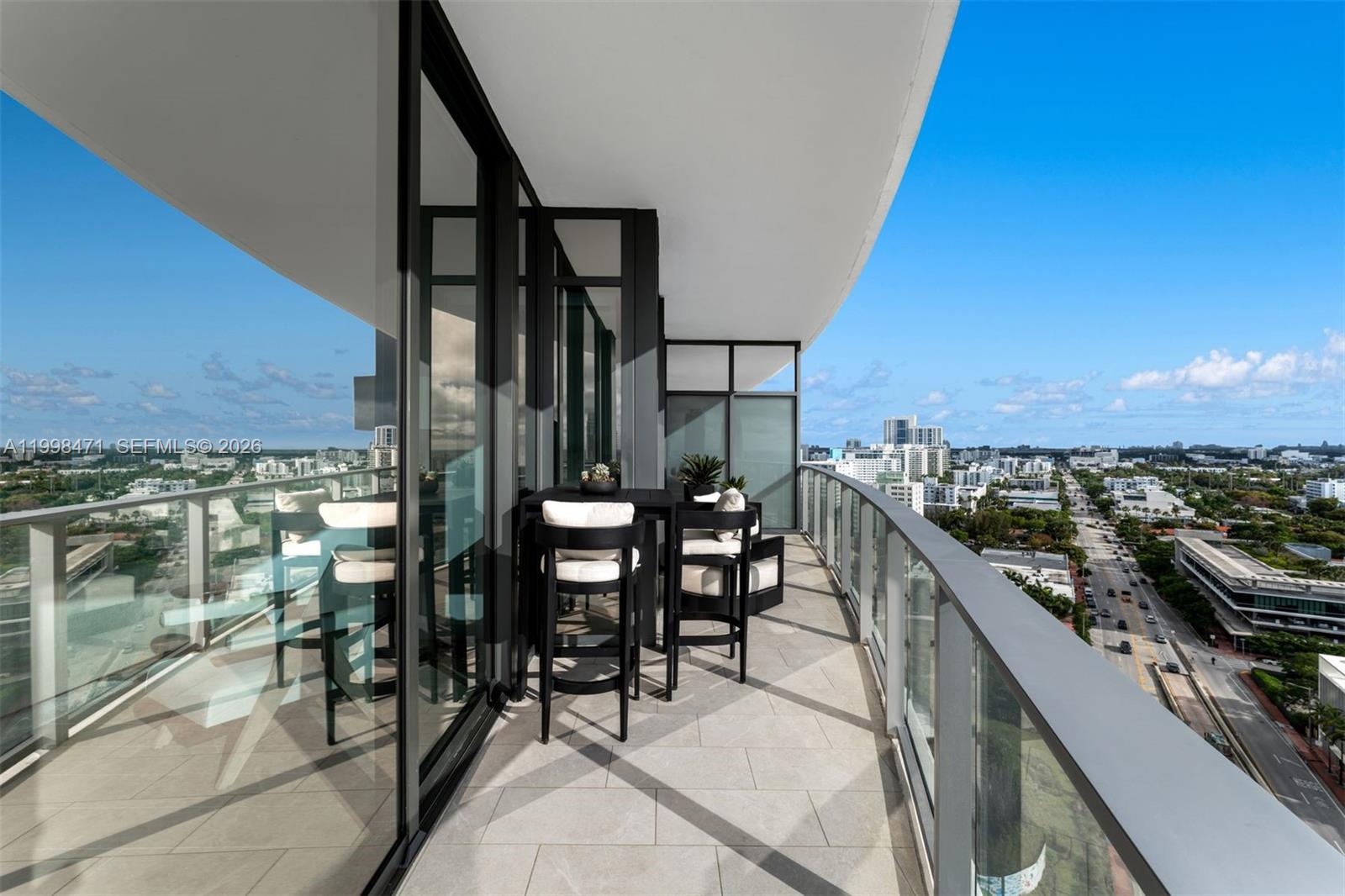 FIVE PARK MIAMI BEACH - Residential