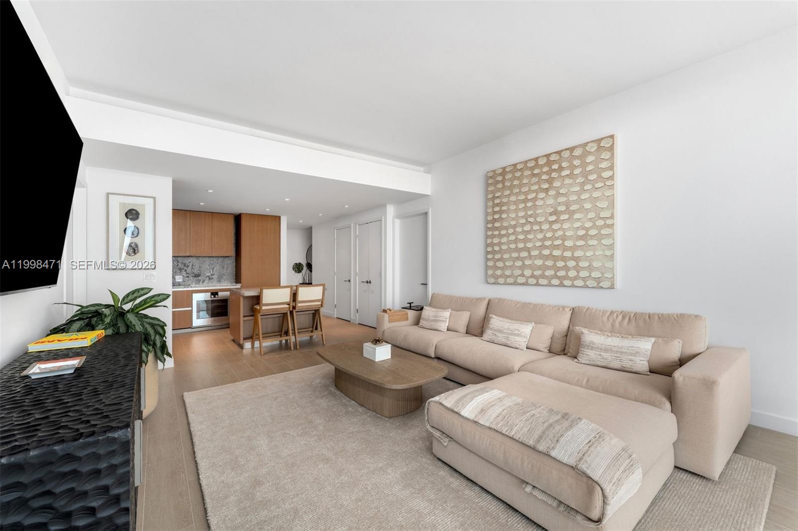 FIVE PARK MIAMI BEACH - Residential