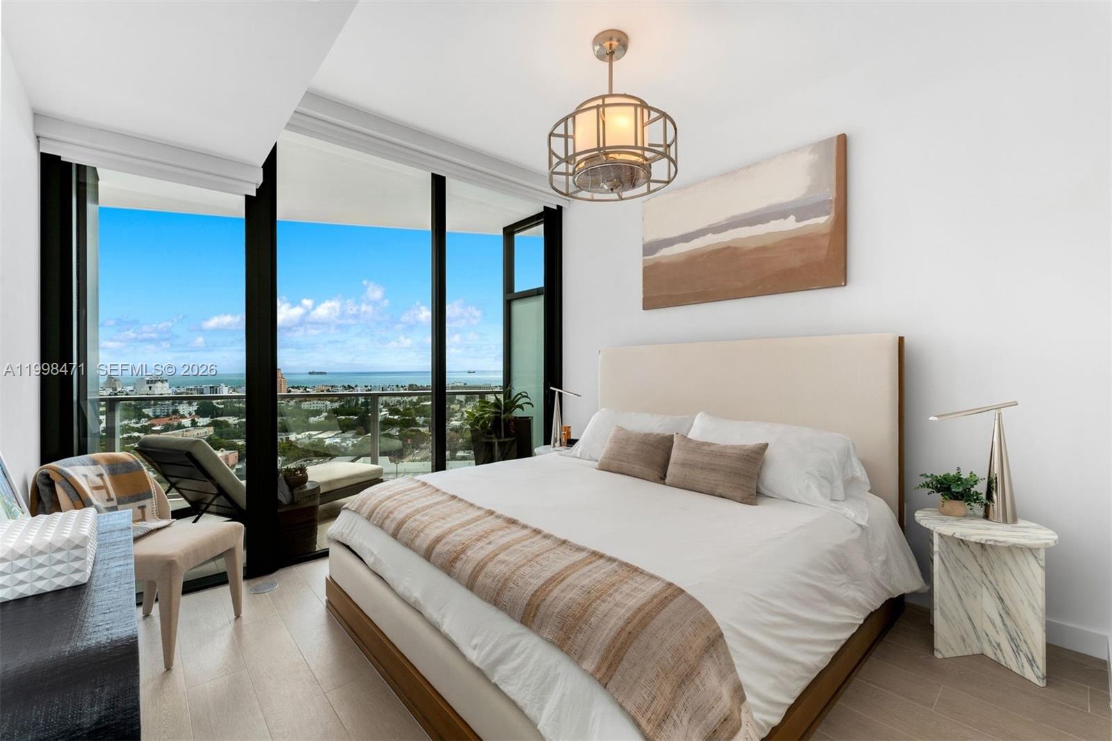 FIVE PARK MIAMI BEACH - Residential