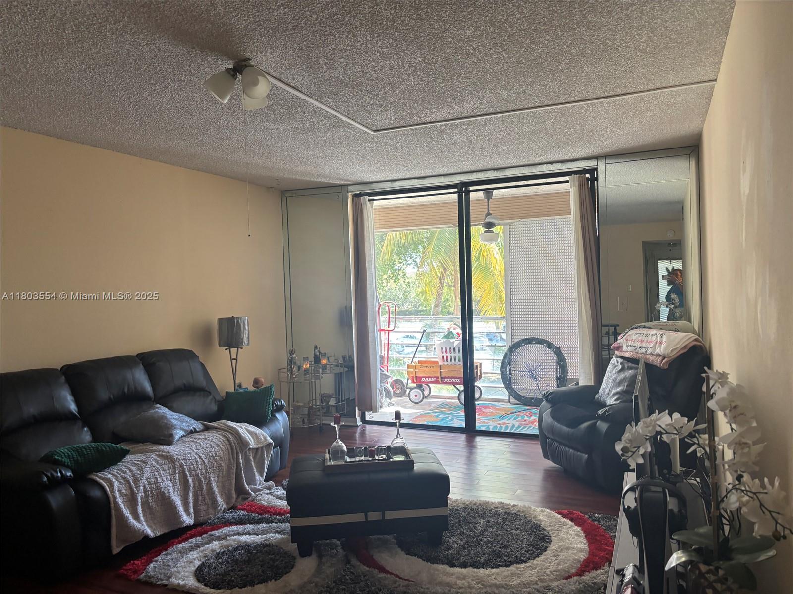 COURTYARDS OF BROWARD CON - Residential