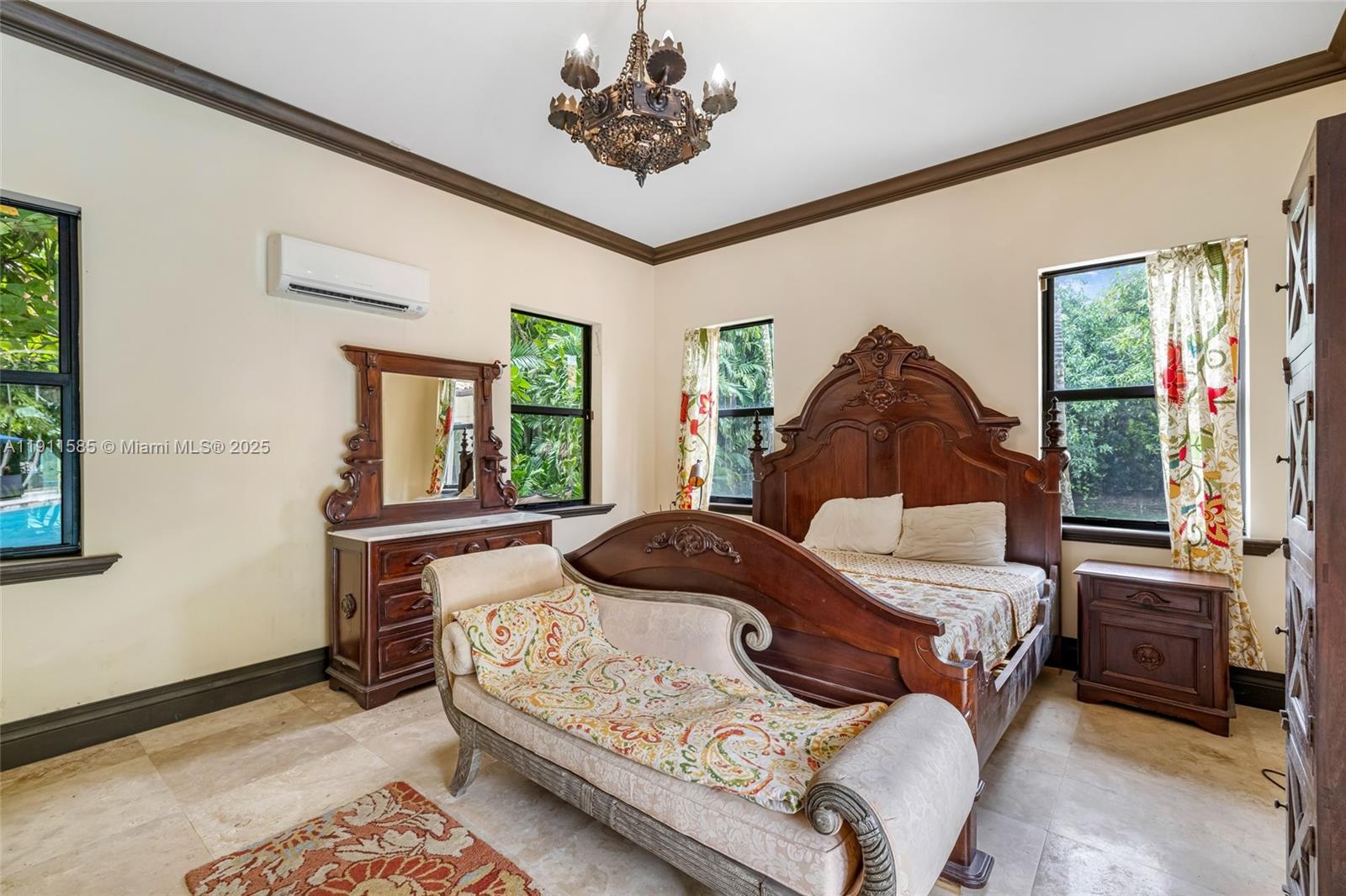 SUDLOW PARK - Residential