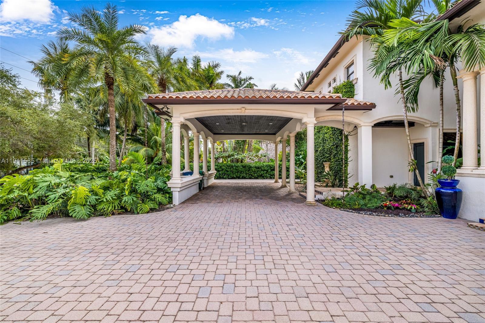 SUDLOW PARK - Residential