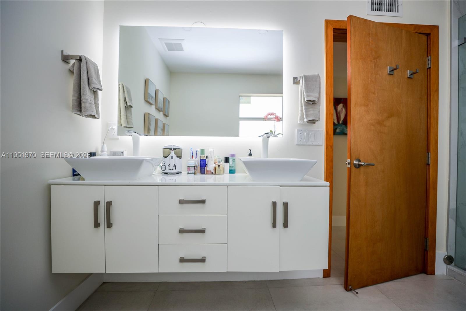 LA GORCE GOLF SUB - Residential