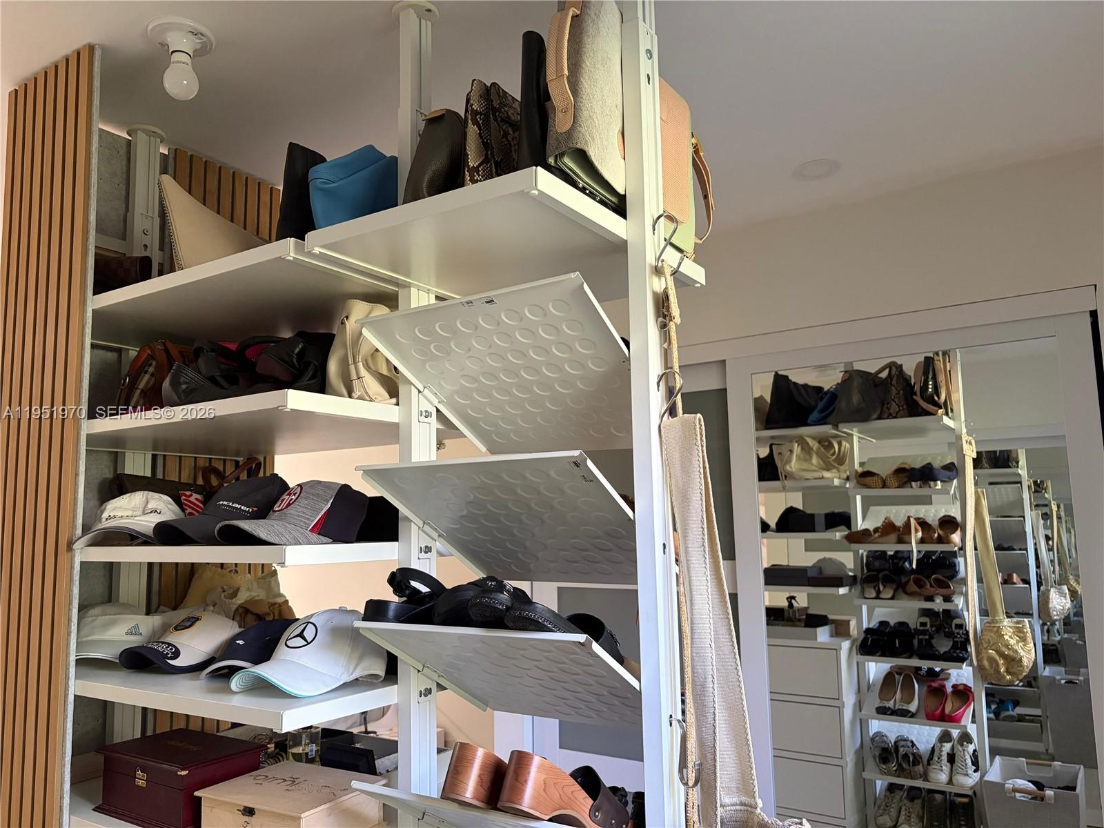 LA GORCE GOLF SUB - Residential