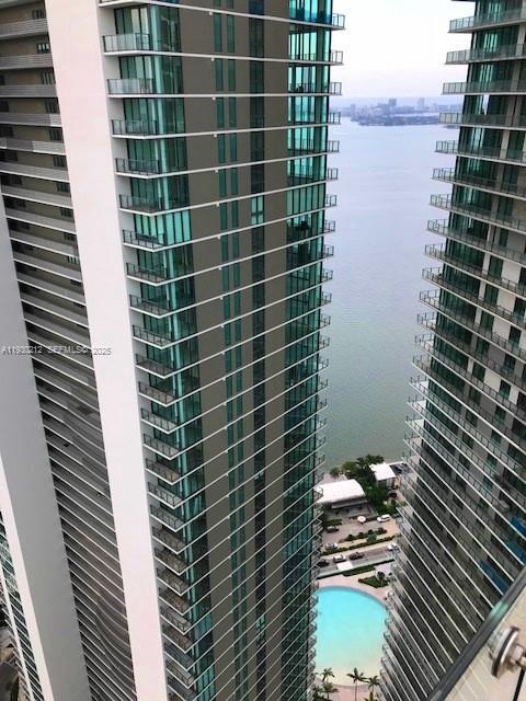 PARAISO BAYVIEWS CONDO - Residential Lease