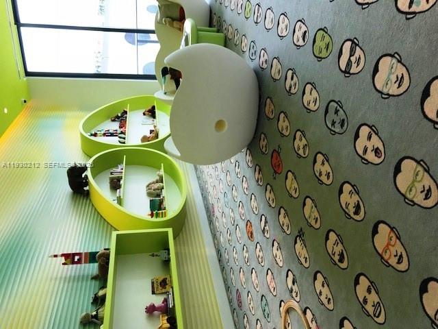 PARAISO BAYVIEWS CONDO - Residential Lease