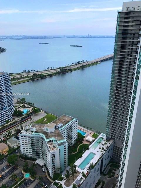 PARAISO BAYVIEWS CONDO - Residential Lease