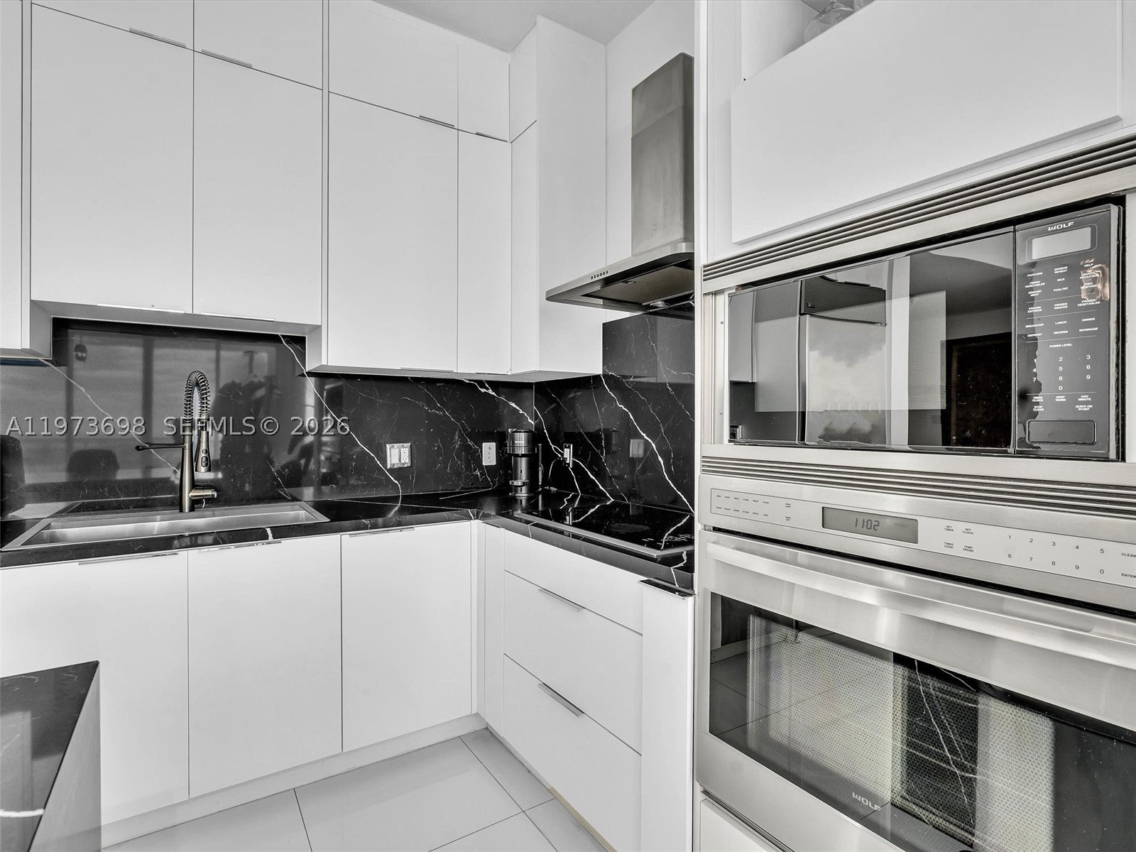 2020 N Bayshore Dr 3303