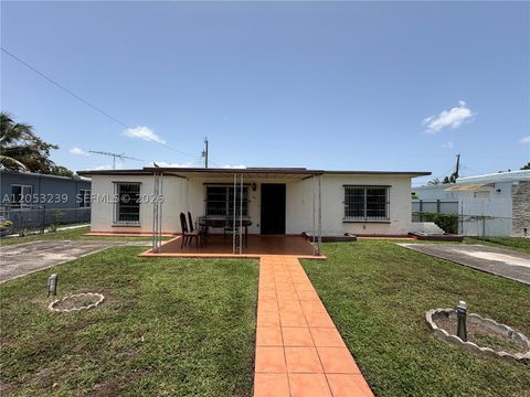 Photo of 881 E 14th St, Hialeah, FL 33010 (MLS # A12053239)